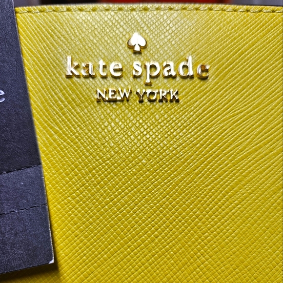 Kate Spade Lucy Wrist Wallet - Picture 6 of 6